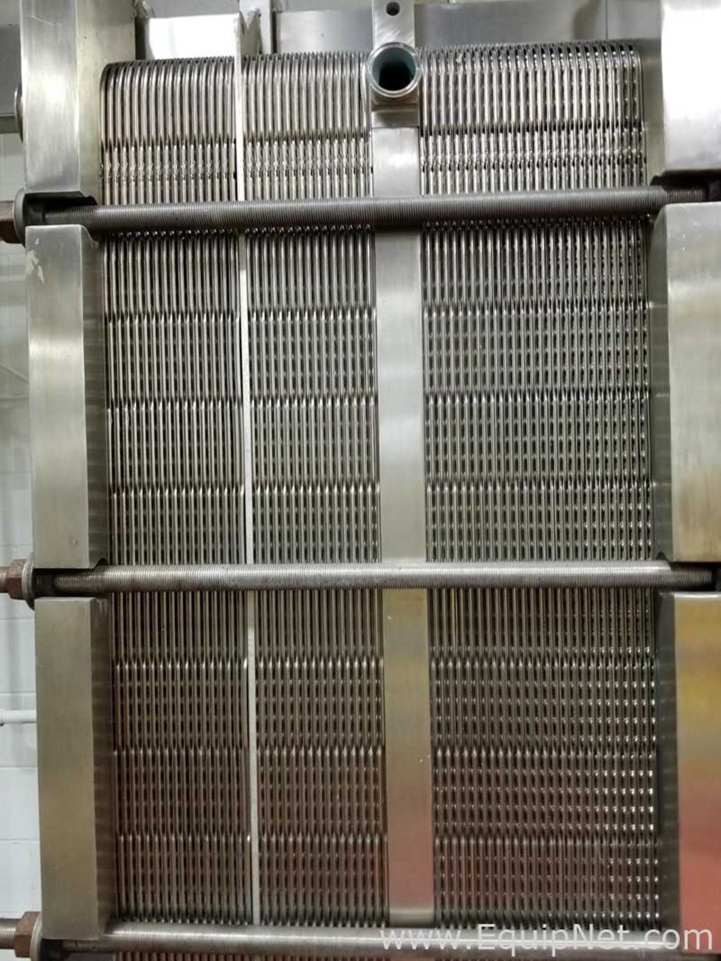 APV R56SH/200 Stainless Steel Plate Heat Exchanger Frame Size Number 2 - Image 2 of 5