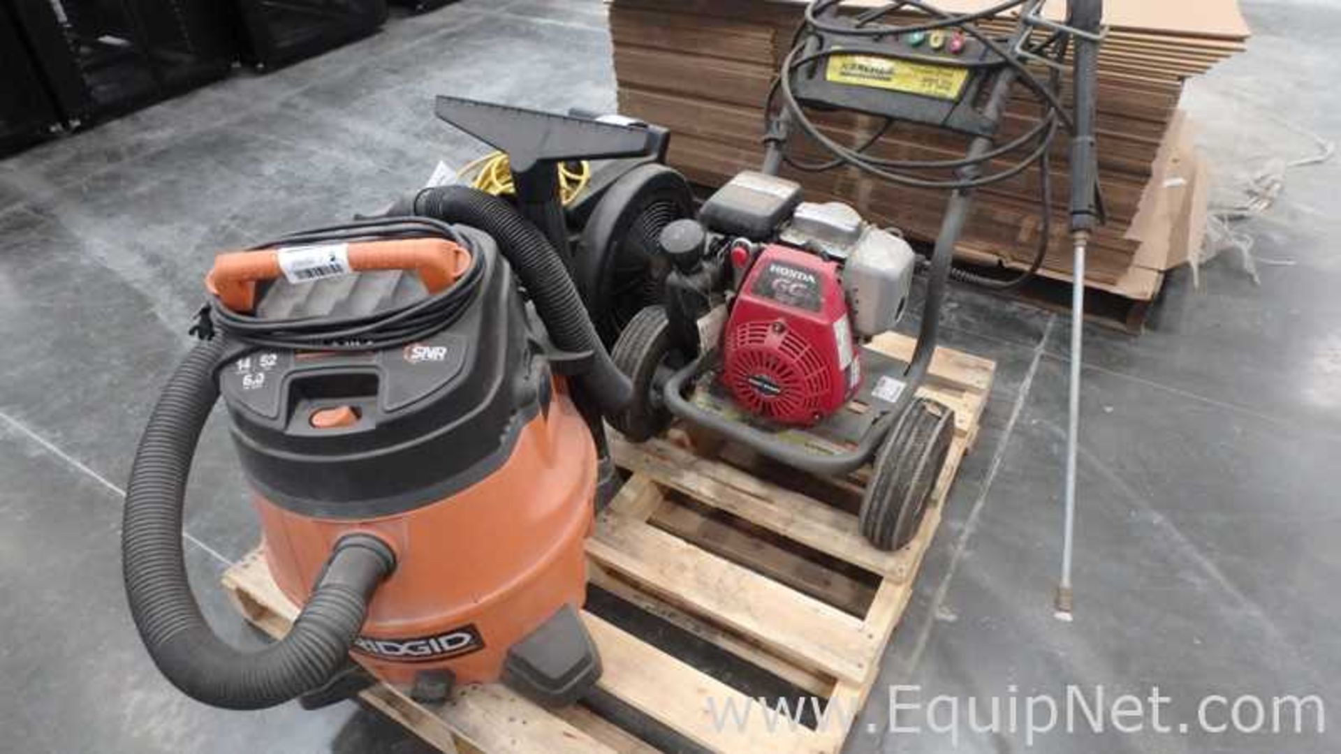 Lot of 1 Pallet With karcher G3000 OH Gas Pressure Washser, Ridgid Wet/Dry Vacuum and Hydrodry Dryer - Image 4 of 12