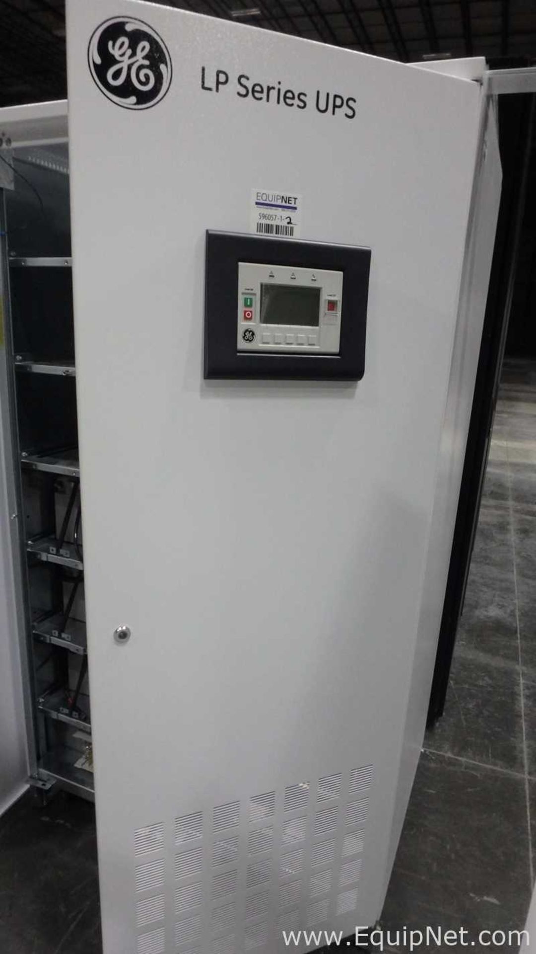 GE Comsumer and Industrial SA LP Series UPS Uninterruptible Power Supply With Bypass Panel - Image 8 of 17