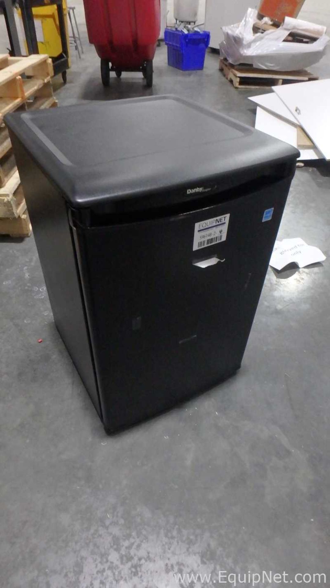 Lot of 4 Refrigerators - Image 23 of 23