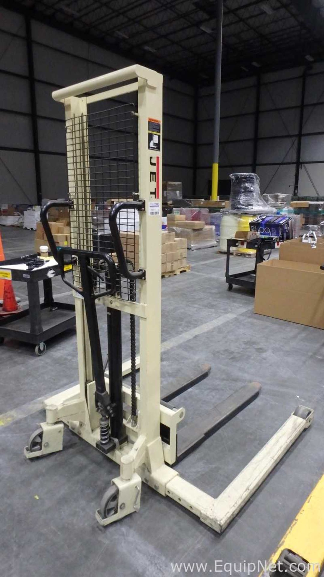 Jet JHS-2200 Hydraulic Stacker