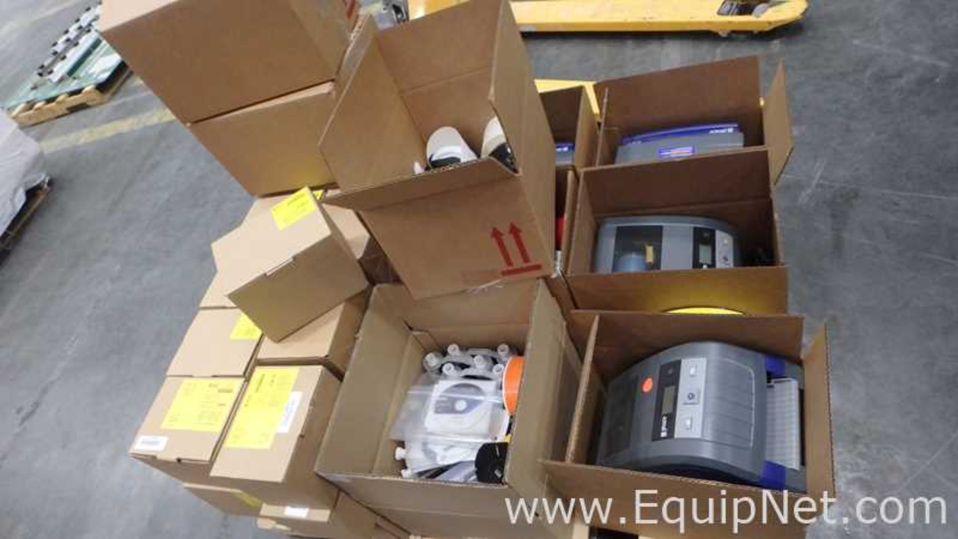 Lot of 1 Pallet Assorted Brady Label Printers BBP33,BBP31 With Accessories and Computer Accessories - Image 7 of 16