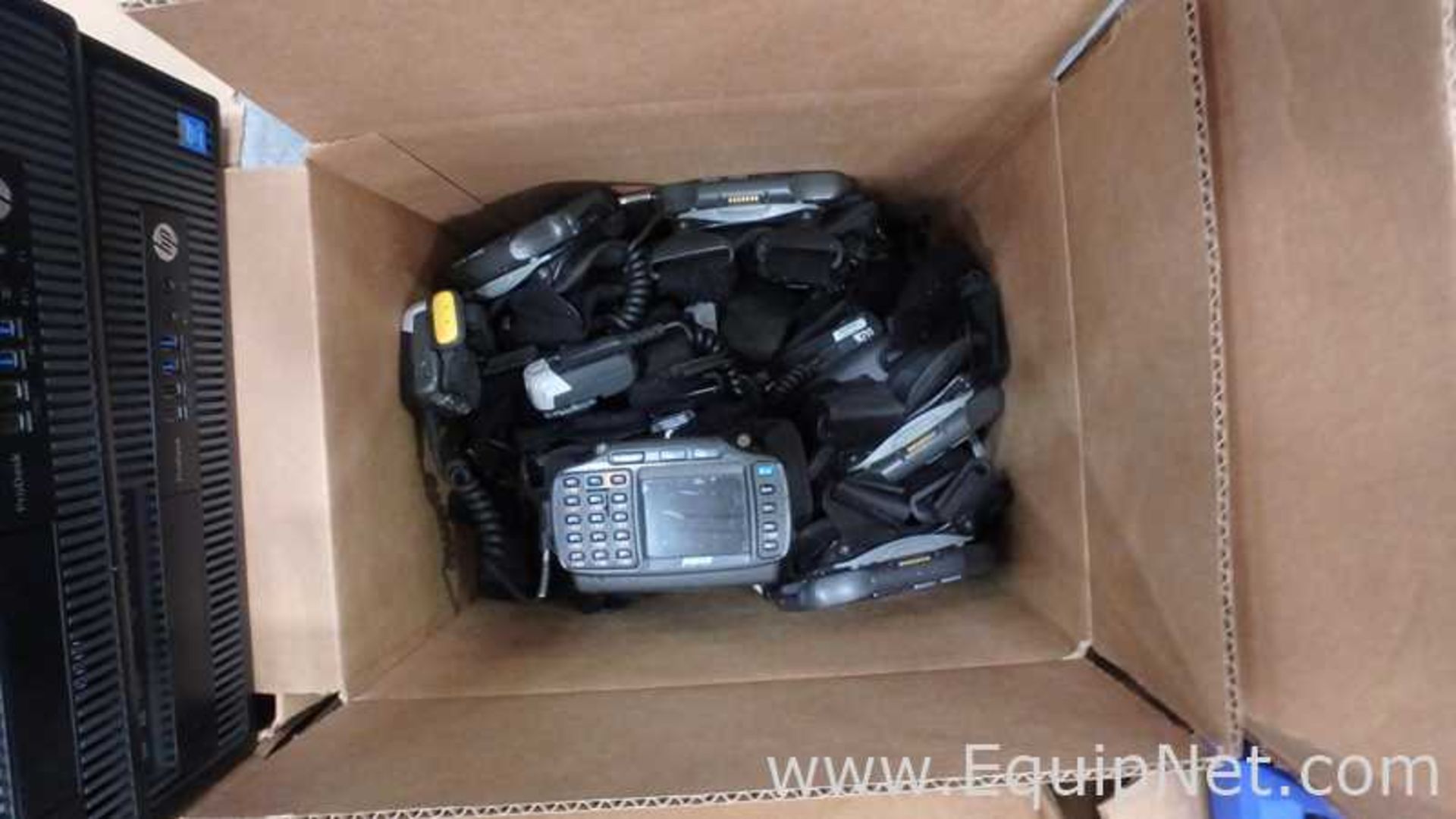 Lot of 1 Pallet Assorted Computer Accessories With Handheld Scanners Charger Station and Phones - Image 5 of 12