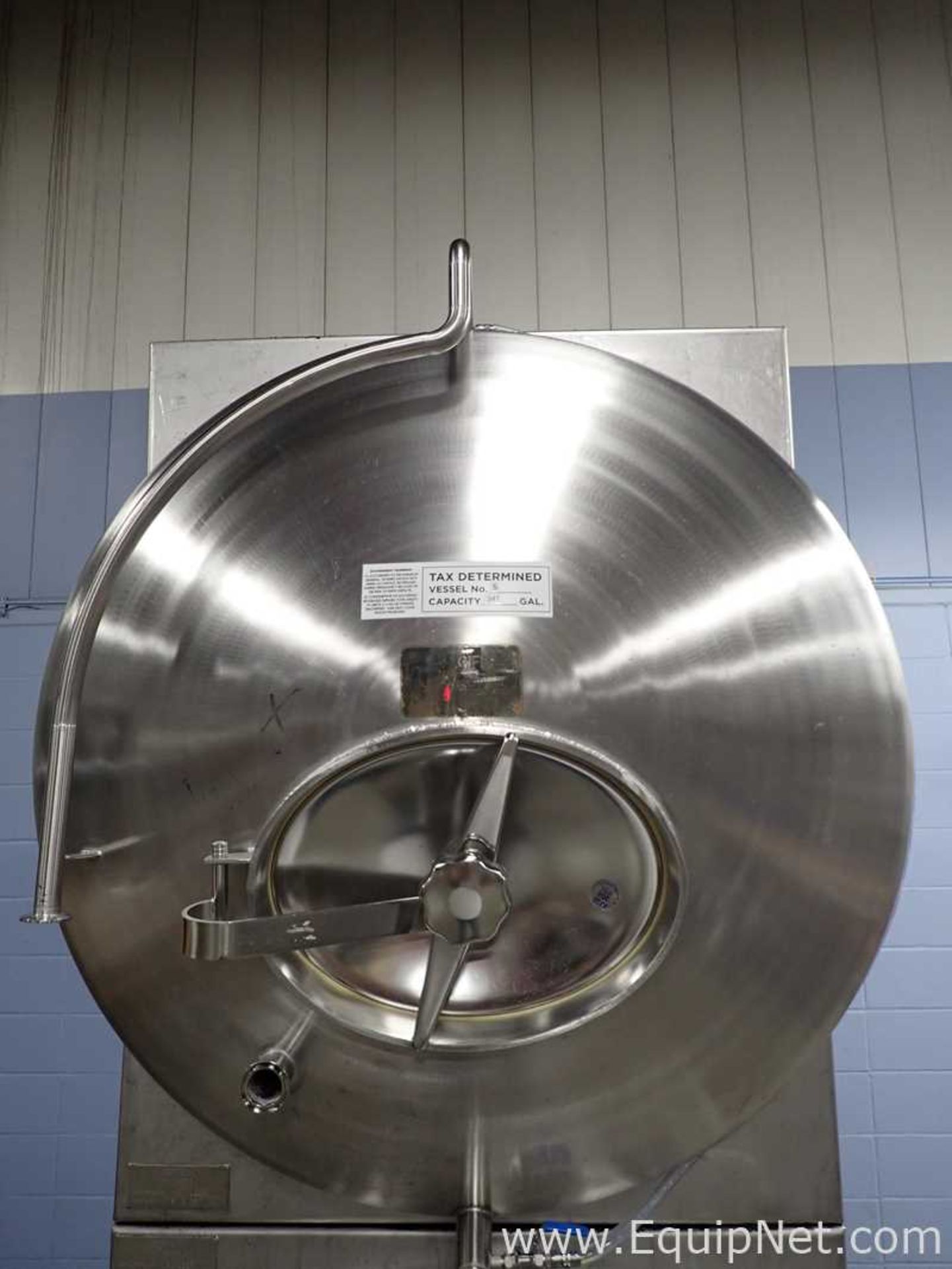 Specific Mechanical 341 Gallon Stainless Steel Brewing Tank