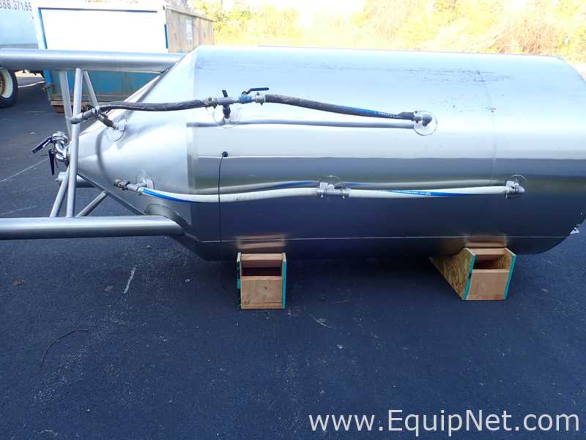 Specific Mechanical Approximately 600 Gallon Stainless Steel Jacketed Brew Tank - Image 4 of 12