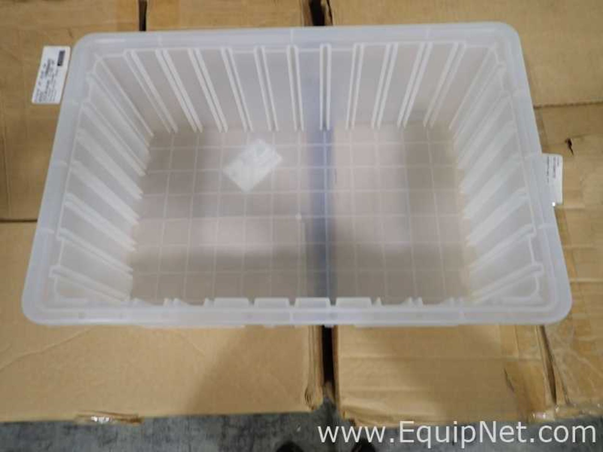 Lot of Approximately 55 Quantum Storage Systems DG92060CL Clear Dividable Grid Containers - Image 4 of 10