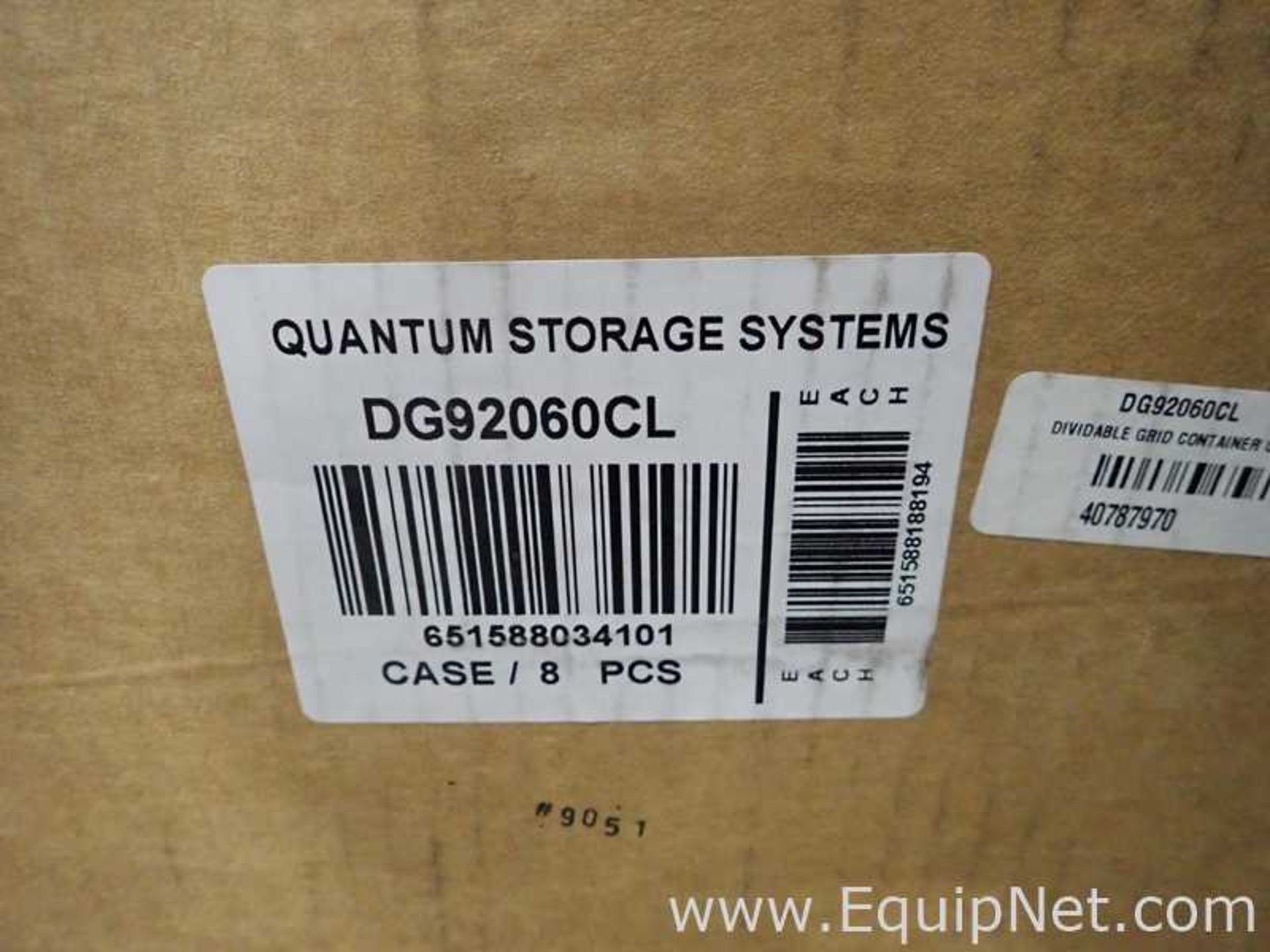 Lot of Approximately 55 Quantum Storage Systems DG92060CL Clear Dividable Grid Containers - Image 10 of 10