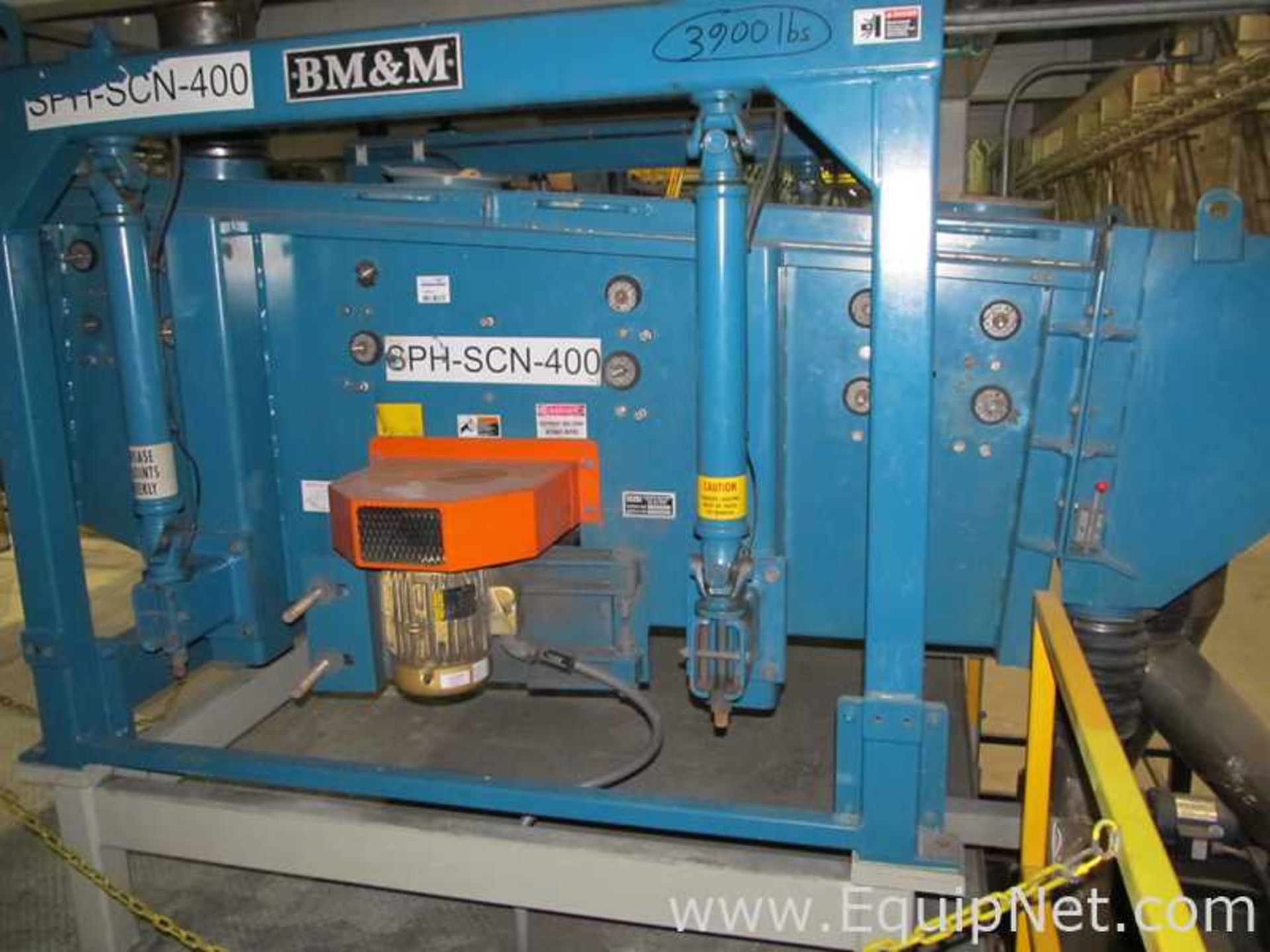 BM and M 3X8-2DSS Vibratory Screener - Image 2 of 6