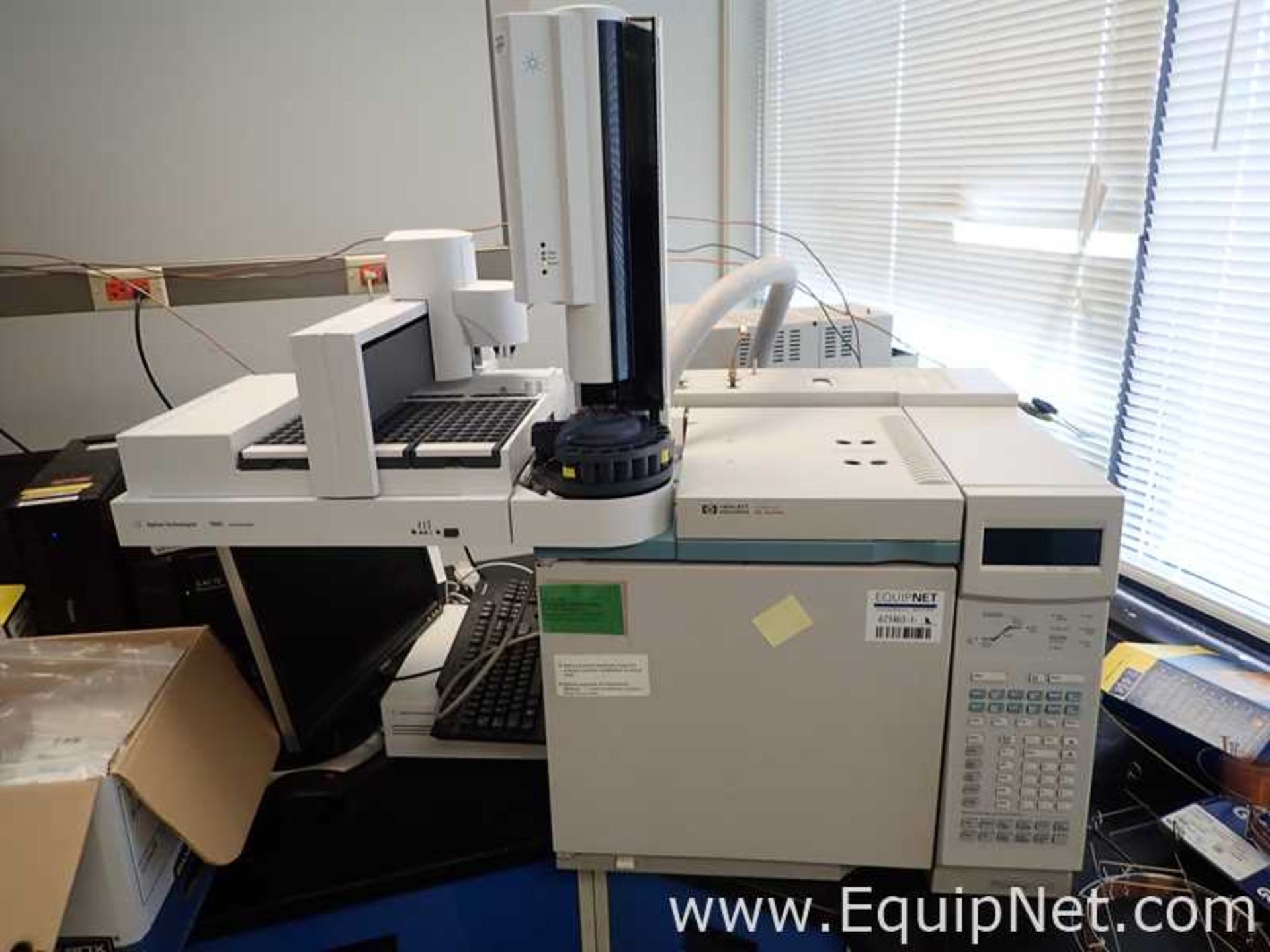 Agilent Technologies 6890 GC with 7693 AS, G4513A Injector, and G1888 Headspace Autosampler