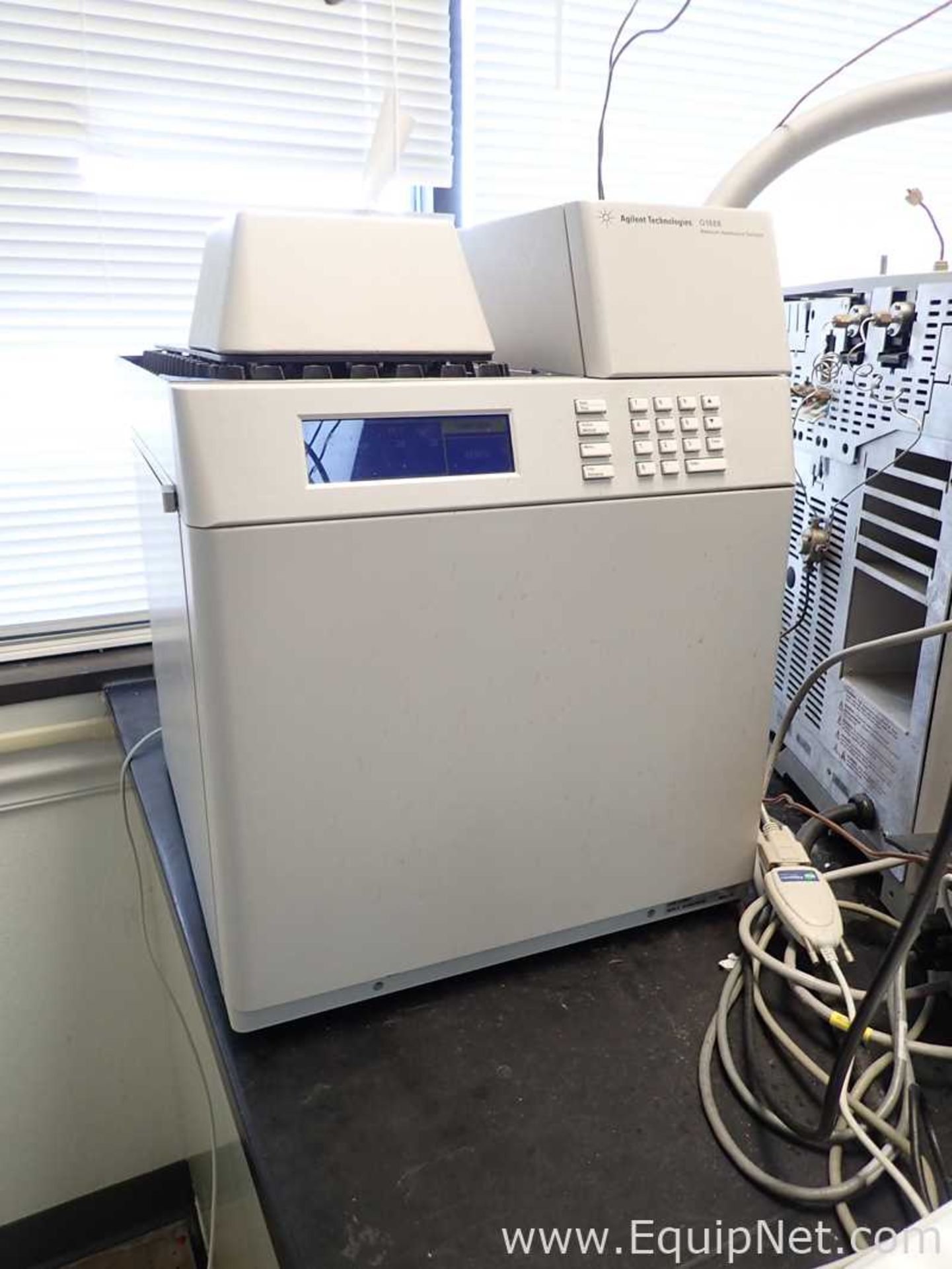 Agilent Technologies 6890 GC with 7693 AS, G4513A Injector, and G1888 Headspace Autosampler - Image 7 of 12