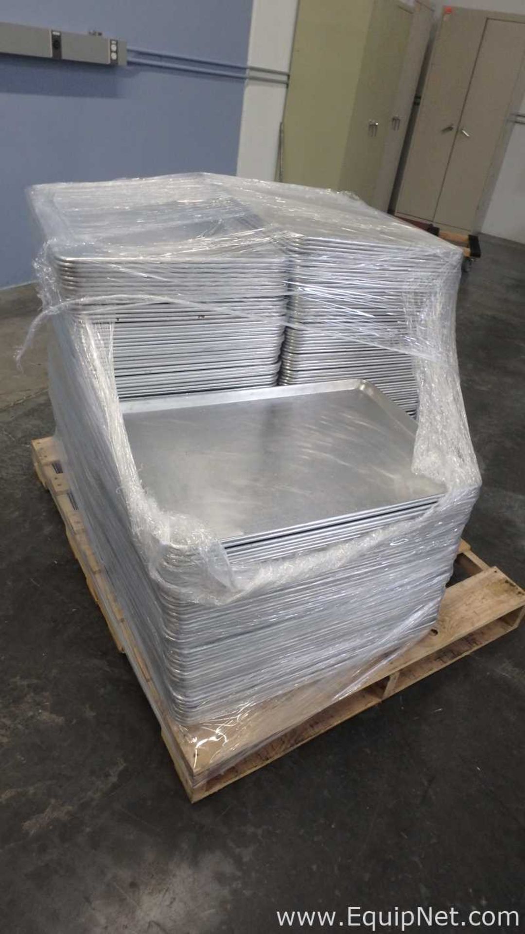 Pallet of Thunder Group 18in X 26in Aluminum Sheet Pans - Image 2 of 6