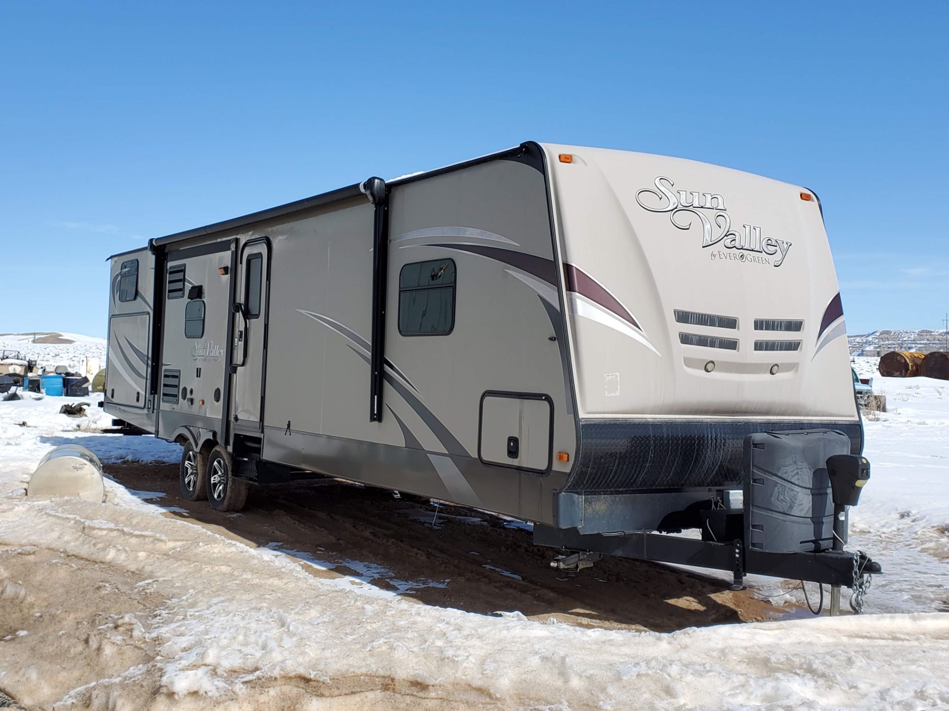 2014 Sun Valley by Evergreen Travel Trailer - Image 4 of 6