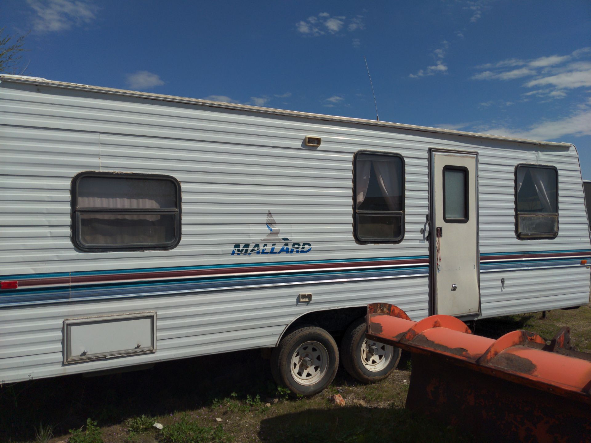 1994 Mallard by Fleetwood Travel Trailer approx. 18' - Image 4 of 9