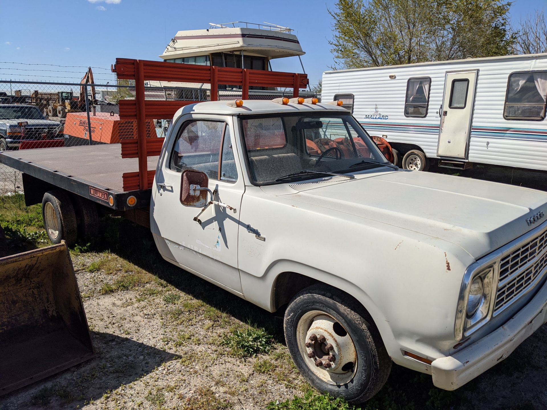 1979 Dodge Flatbed Truck - Image 6 of 8