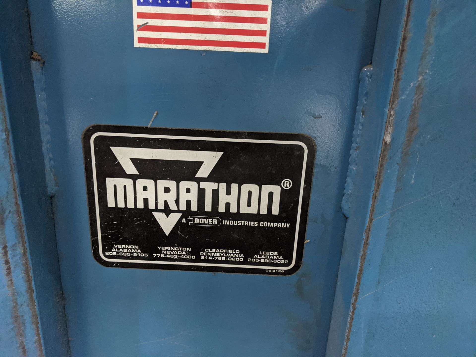 Marathon Bailer - Image 2 of 6