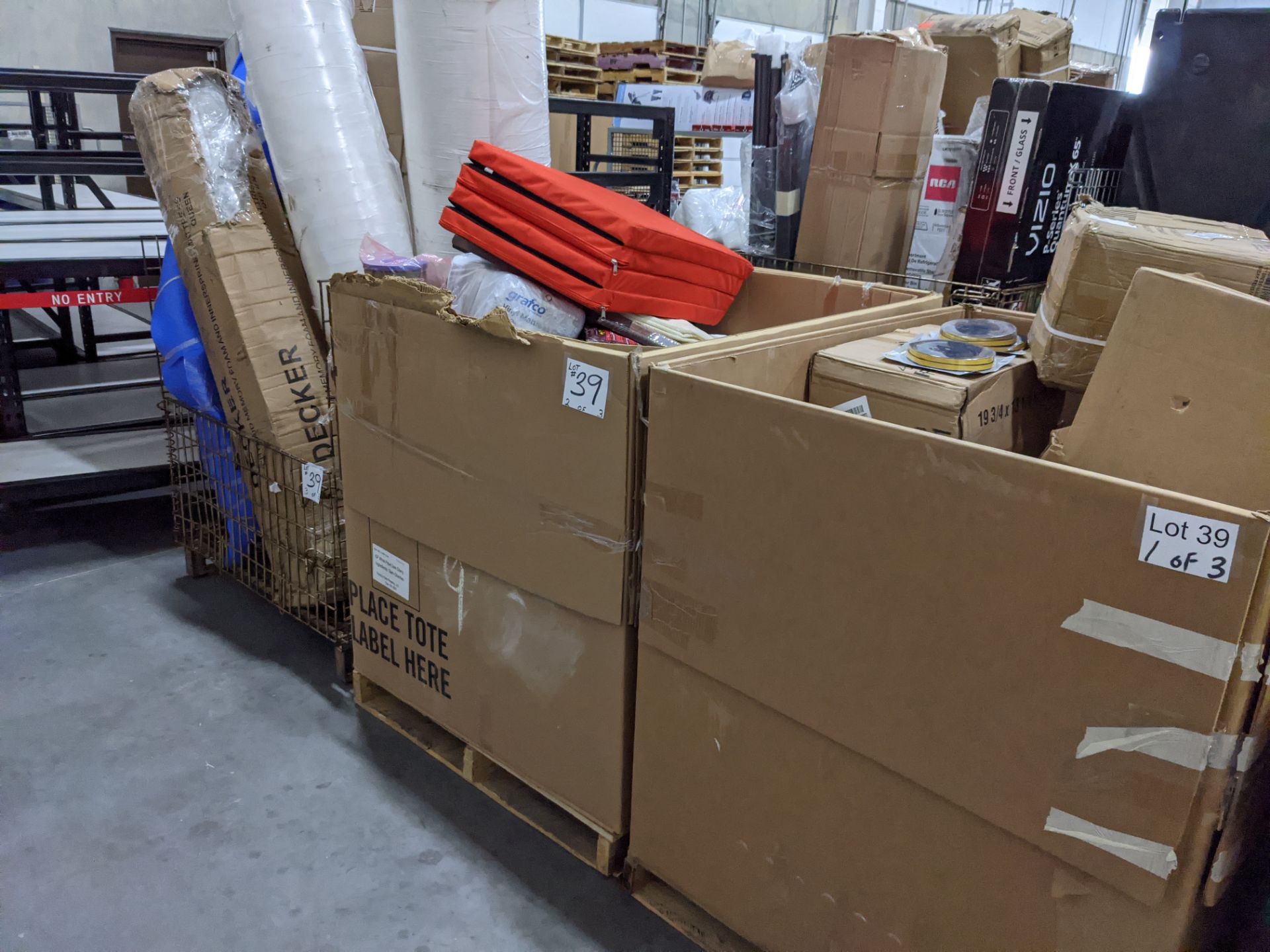 3 Pallets