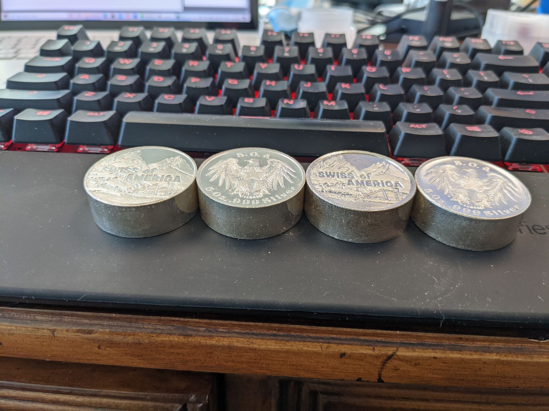4 5oz silver coins - Image 3 of 3