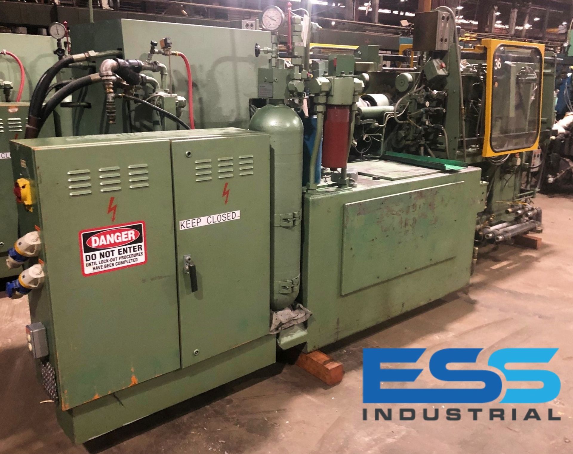 NETSTAL N235/90MPS 100 TON INJECTION MOLDING MACHINE - Image 2 of 11