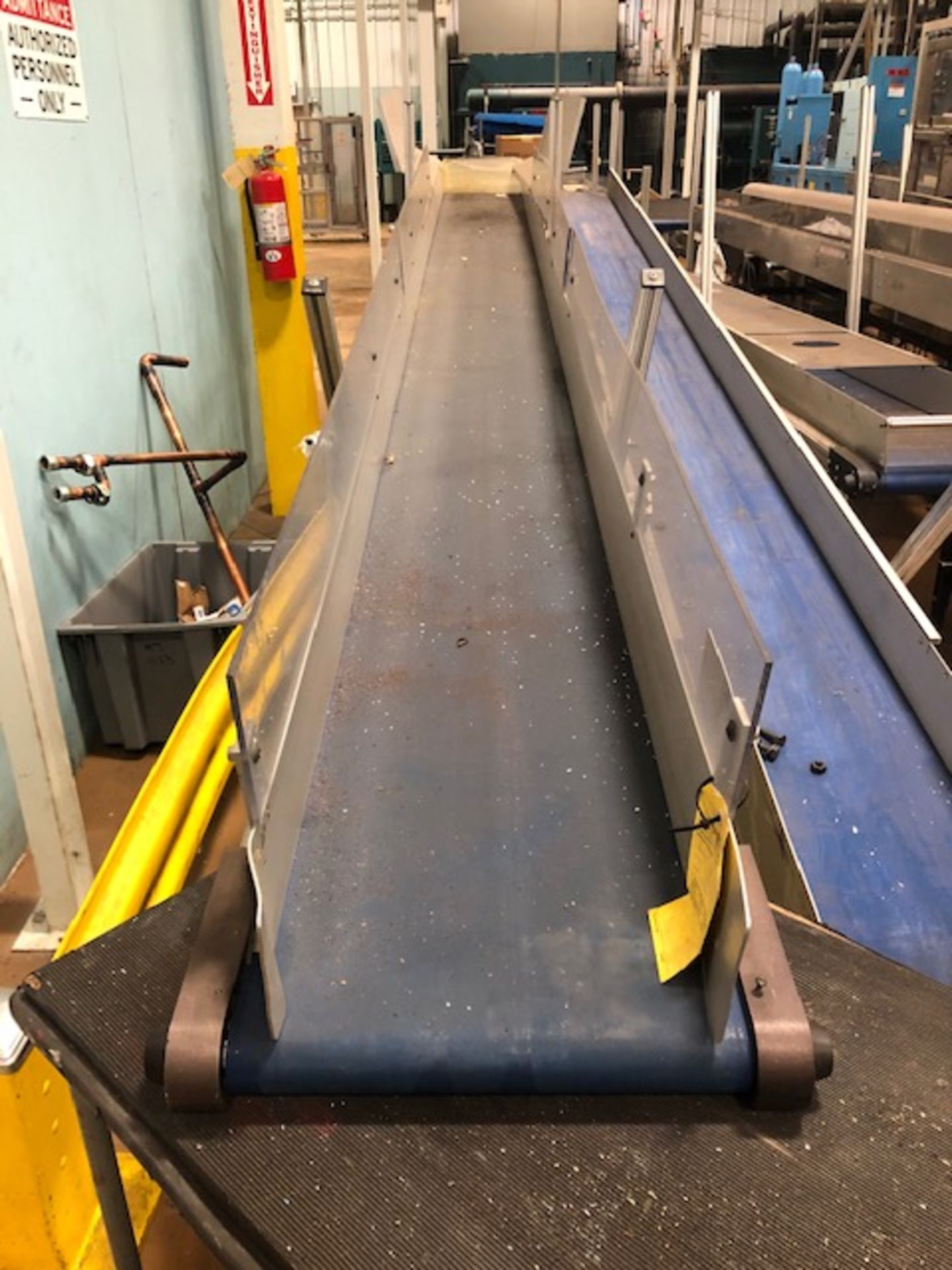HFA 14" x 15' Cleated Belt Conveyor