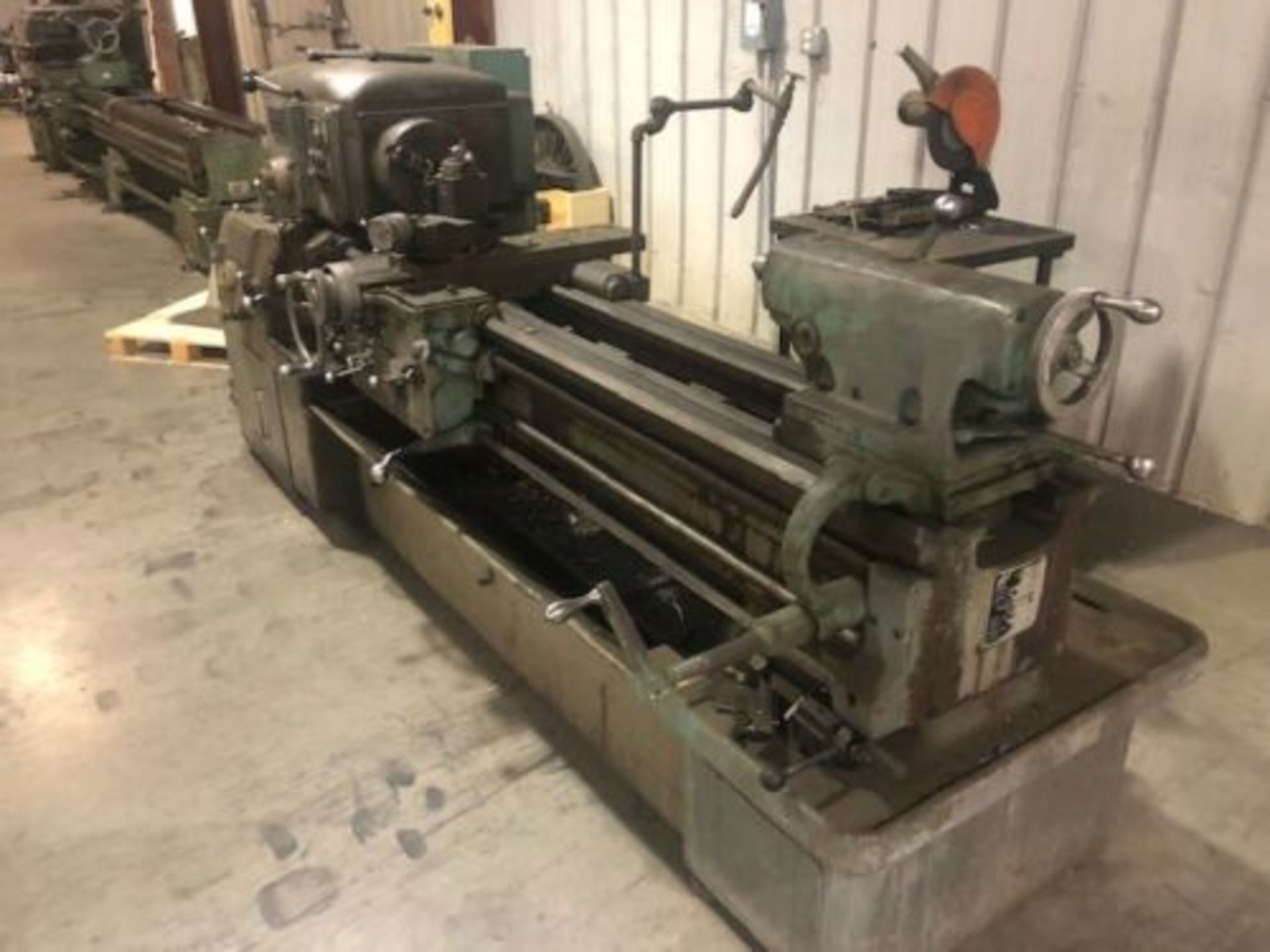 MONARCH ENGINE 1610X54 LATHE - Image 2 of 6