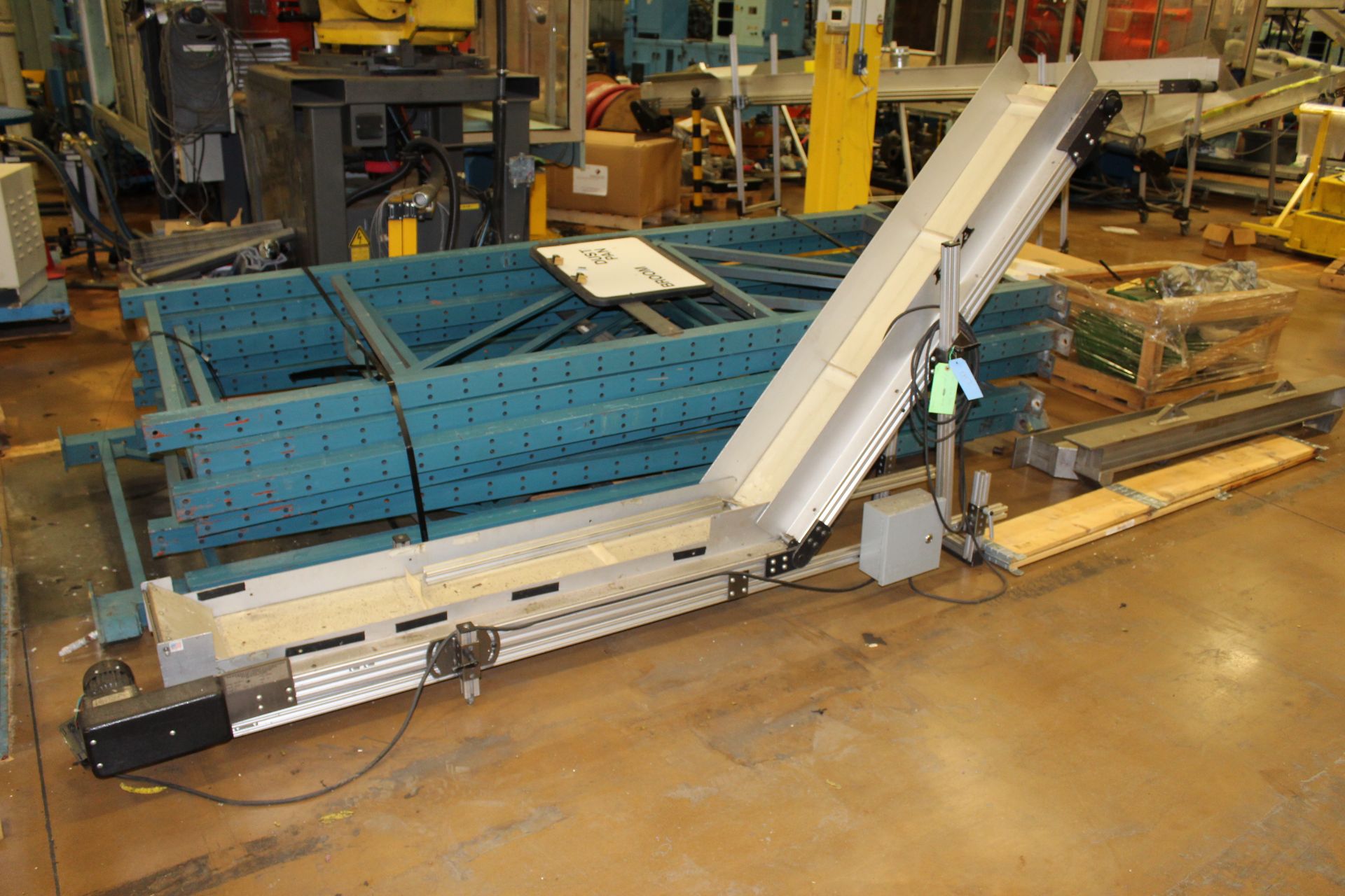 HFA 11" x 9' Incline Cleated Conveyor