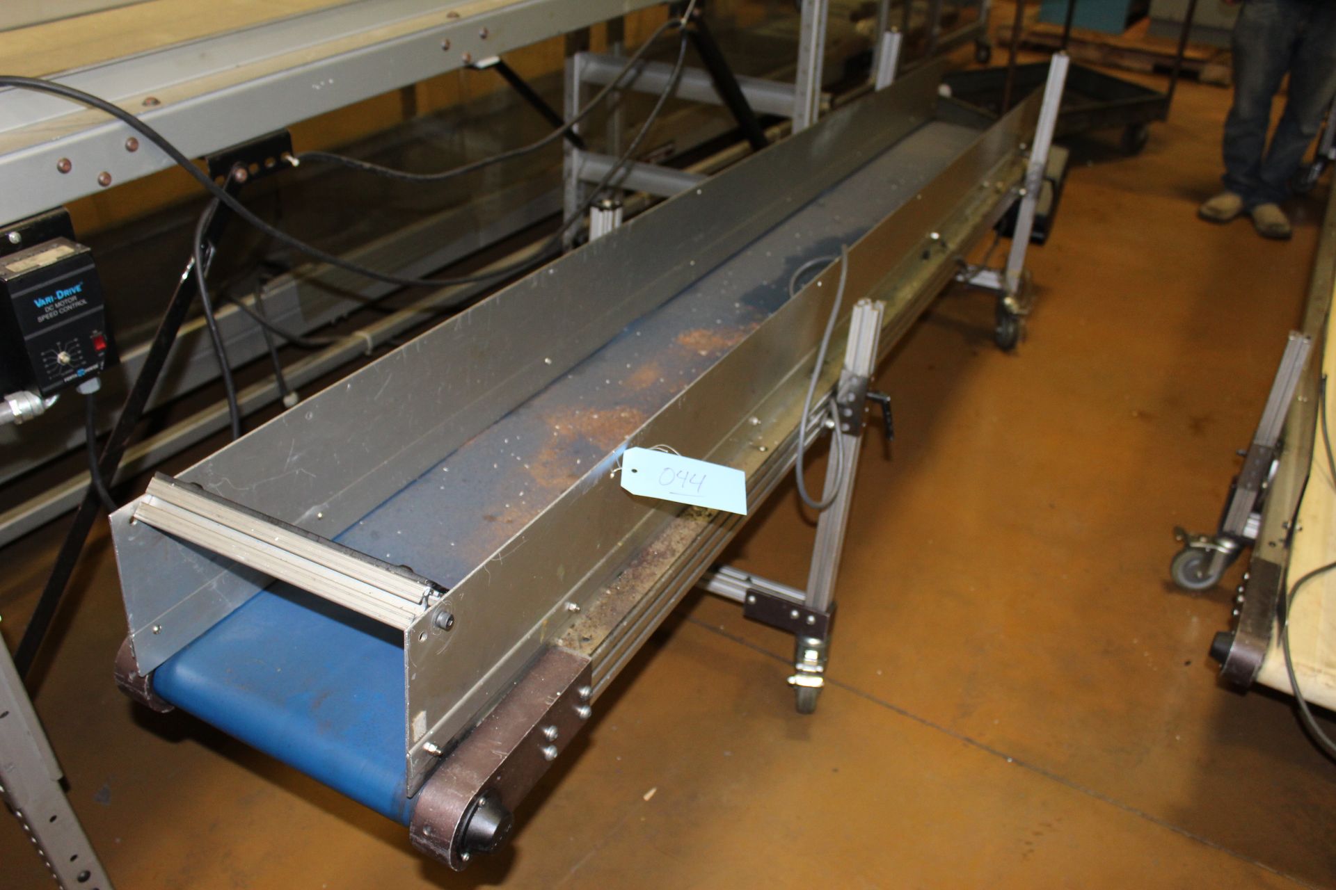 11.5" x 9' Belt Conveyor