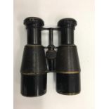 Pair c1900 binoculars