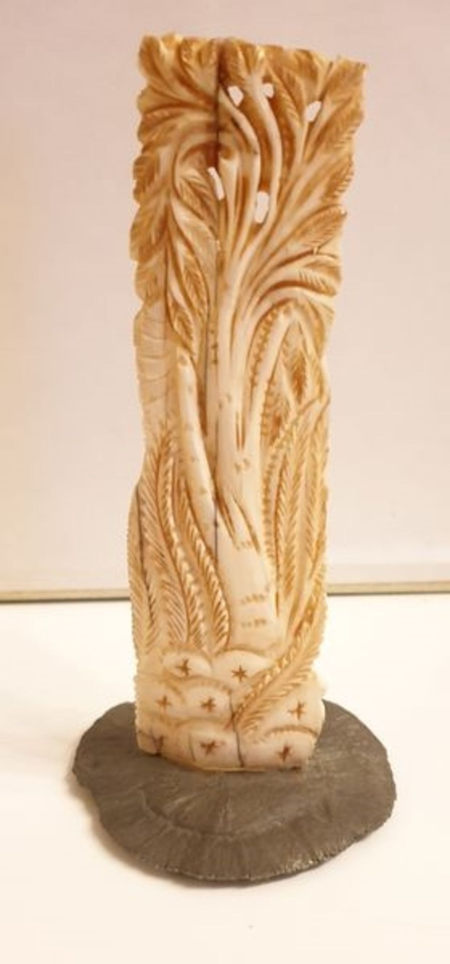 Musizierende, Elfenbein Geschnitz, 18./19.Jhd., verm. Indien, Höhe: 14cm , - Bild 2 aus 2