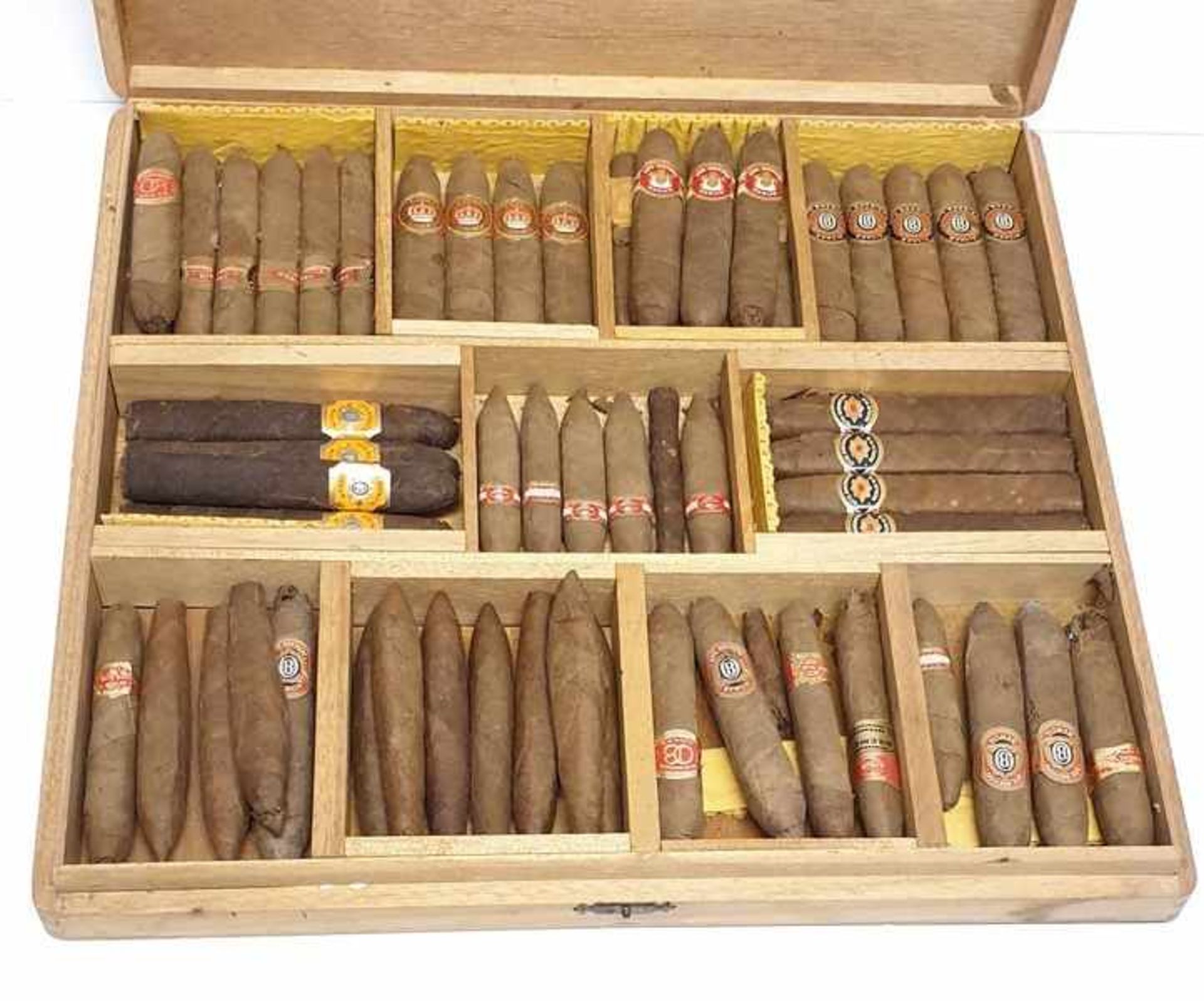 Zigarrenkiste von Otto Boenicke , 40/50er Jahre , gefüllt mit 57 Stück Zigarren, Größe Kiste: - Image 2 of 2