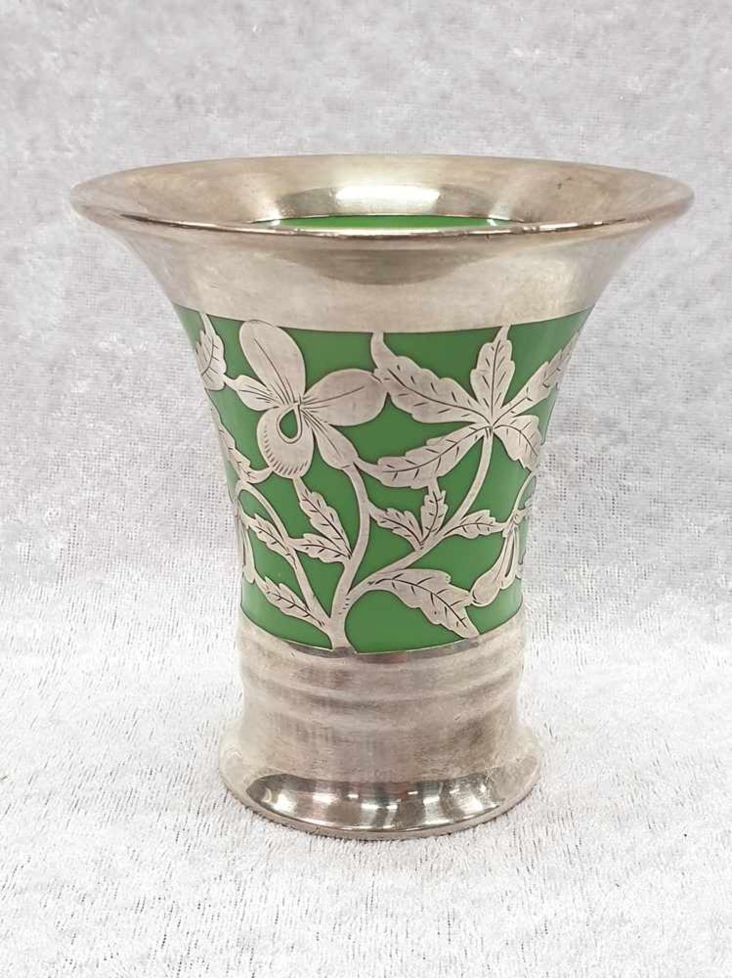 Rosenthal Vase, Kunstabteilung Selb Germany , mit Silberauflage , Höhe ca. 10cm ,
