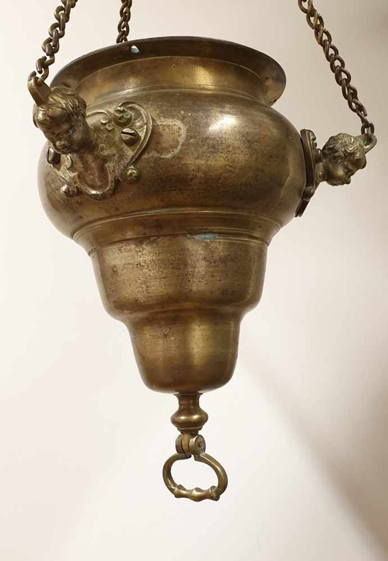 Ewiges Licht , Barock , Bronze, 18. Jahrhundert, Gesamthöhe: 85cm - Image 2 of 3