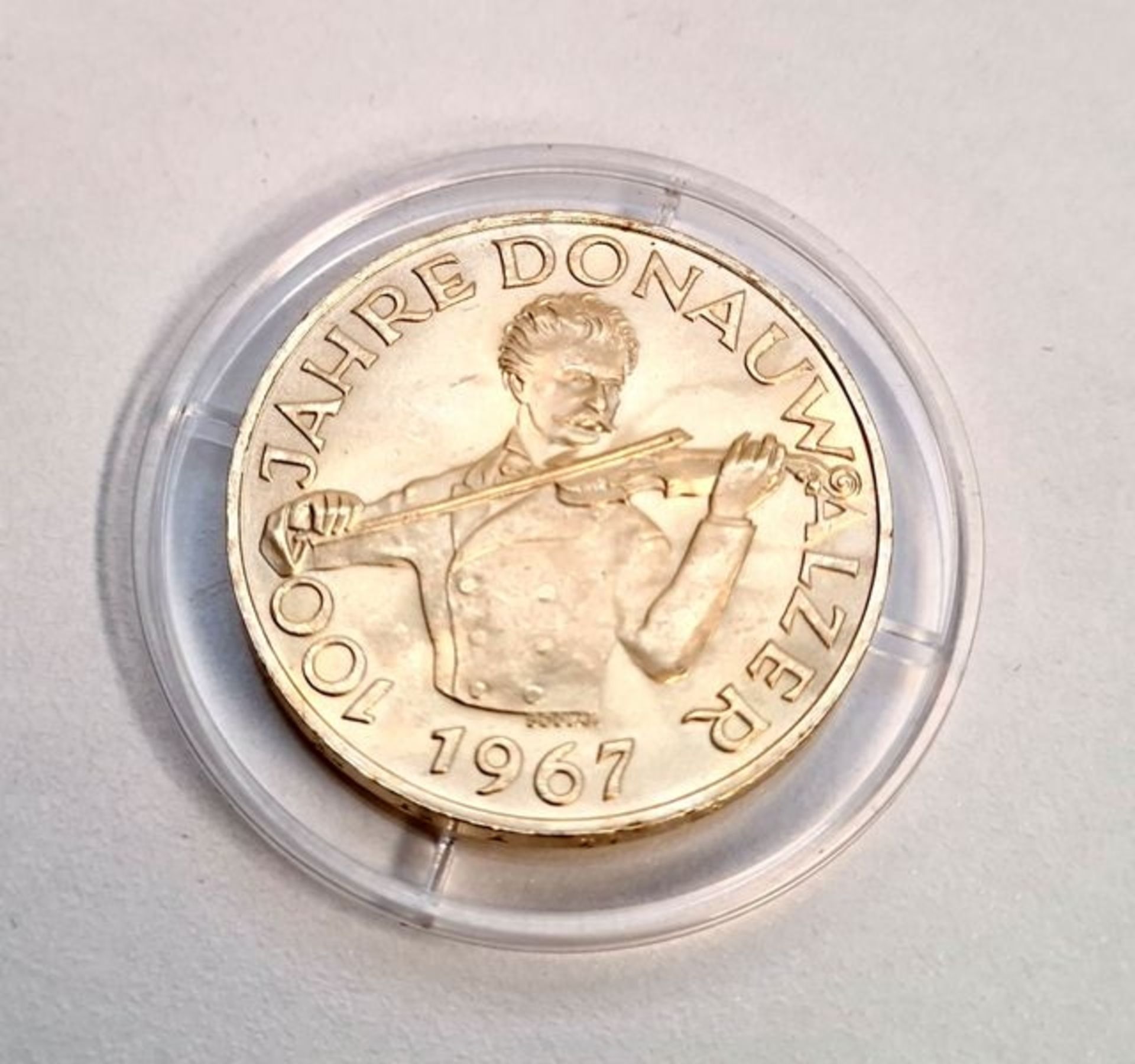 50 Schilling 1967 , 100 Jahre Donauwalzer , Silber 900 - vergoldet, Gewicht: 20 Gramm, Durchmes