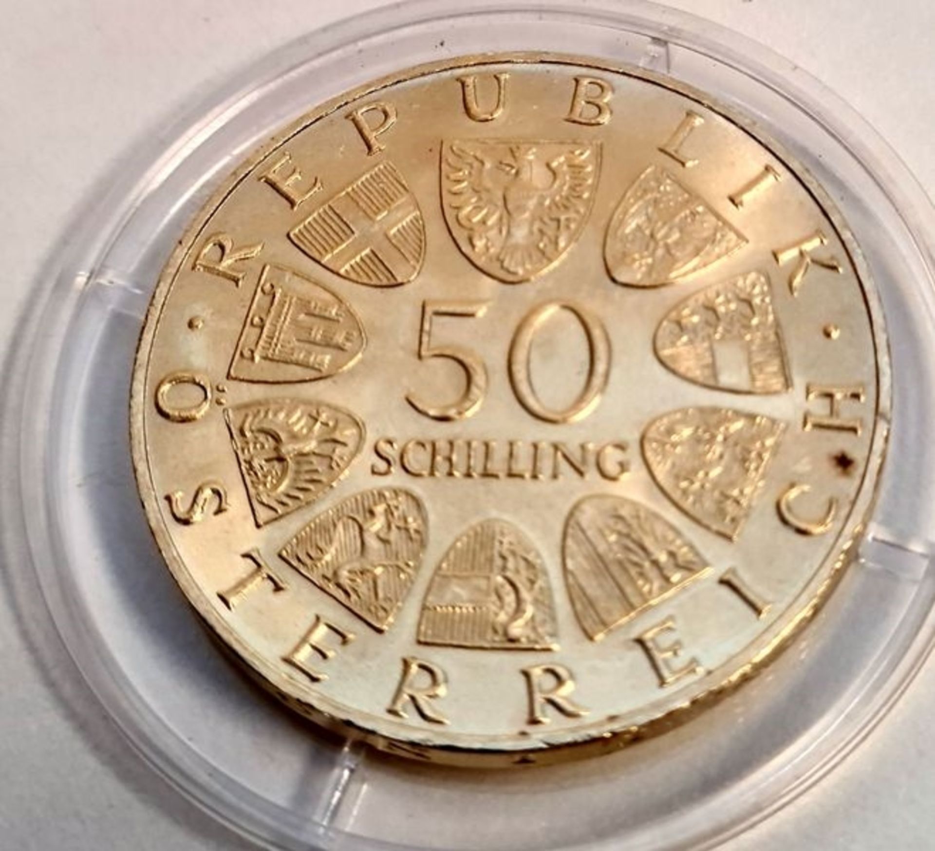 50 Schilling 1967 , 100 Jahre Donauwalzer , Silber 900 - vergoldet, Gewicht: 20 Gramm, Durchmes - Image 2 of 2