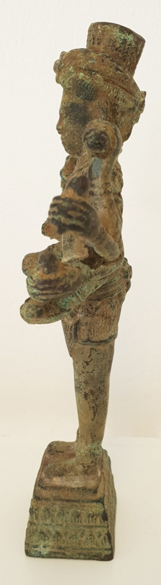 8 armige Shiva Skulptur, Bronze, Asien, Höhe ca. 18cm, Gewicht ca. 439 GrammShiva - Image 3 of 4
