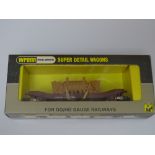 OO Gauge: A rare WRENN W5103 Lowmac Wagon with cement body load - with nickel axle hangers - VG/E in