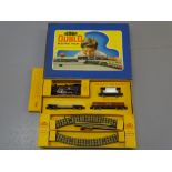 OO Gauge: A HORNBY DUBLO 3-rail EDG18 2-6-4 Tank Goods Train Set. VG in G box