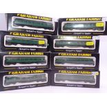 N Gauge: A group of GRAHAM FARISH Mark 1 coaches in BR (S) Green Livery - VG/E in G/VG boxes (8)