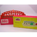 OO Gauge: A HORNBY DUBLO 5015 Girder Bridge and a 5020 Goods Depot Kit (appears complete). G-VG in G