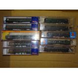 N Gauge: A group of European Outline coaches by ROCO and ARNOLD - G/E in F/VG boxes (10)