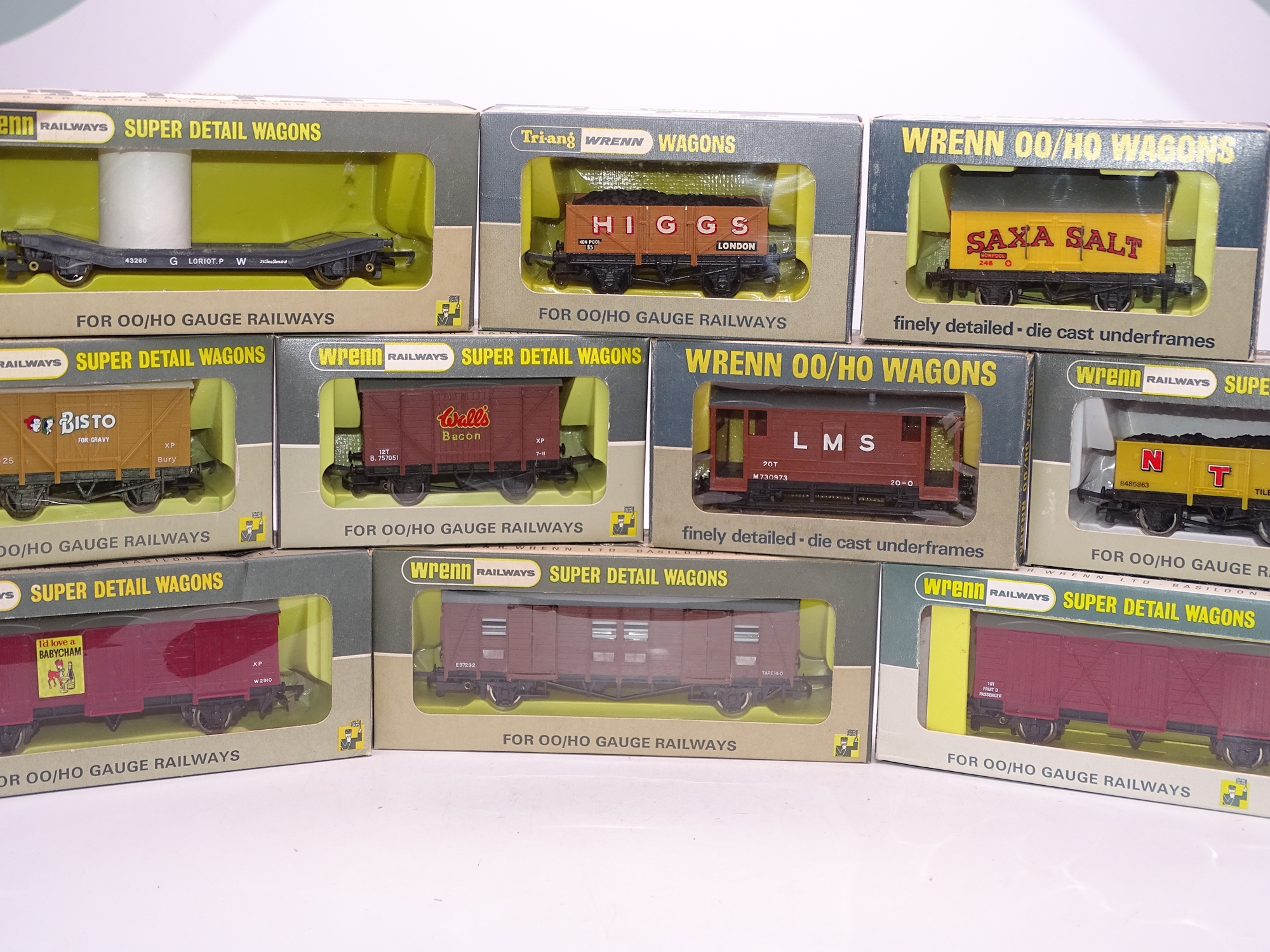 OO Gauge: A mixed group of WRENN wagons as lotted - VG in G/VG boxes (10)