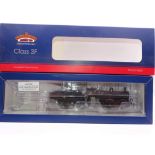 OO Gauge: A BACHMANN 31-625Z Class 3F Steam locomotive - Numbered 43586 - BR Partly Lined Black