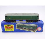 OO Gauge: A HORNBY DUBLO 2233 2-rail Co-Bo diesel locomotive in BR green numbered D5702 in an