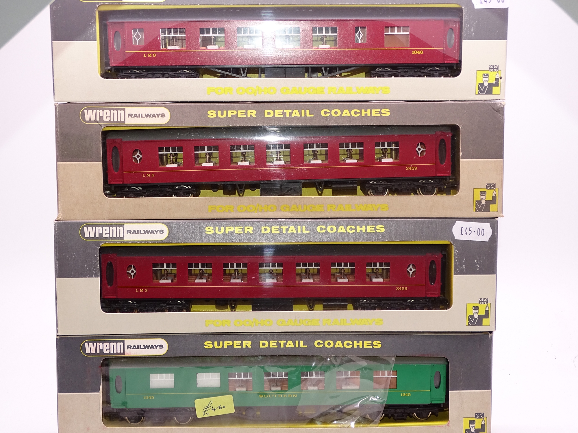 OO Gauge: A group of WRENN Pullman coaches in LMS and SR Liveries: comprising W6007, W6010 and 2 x