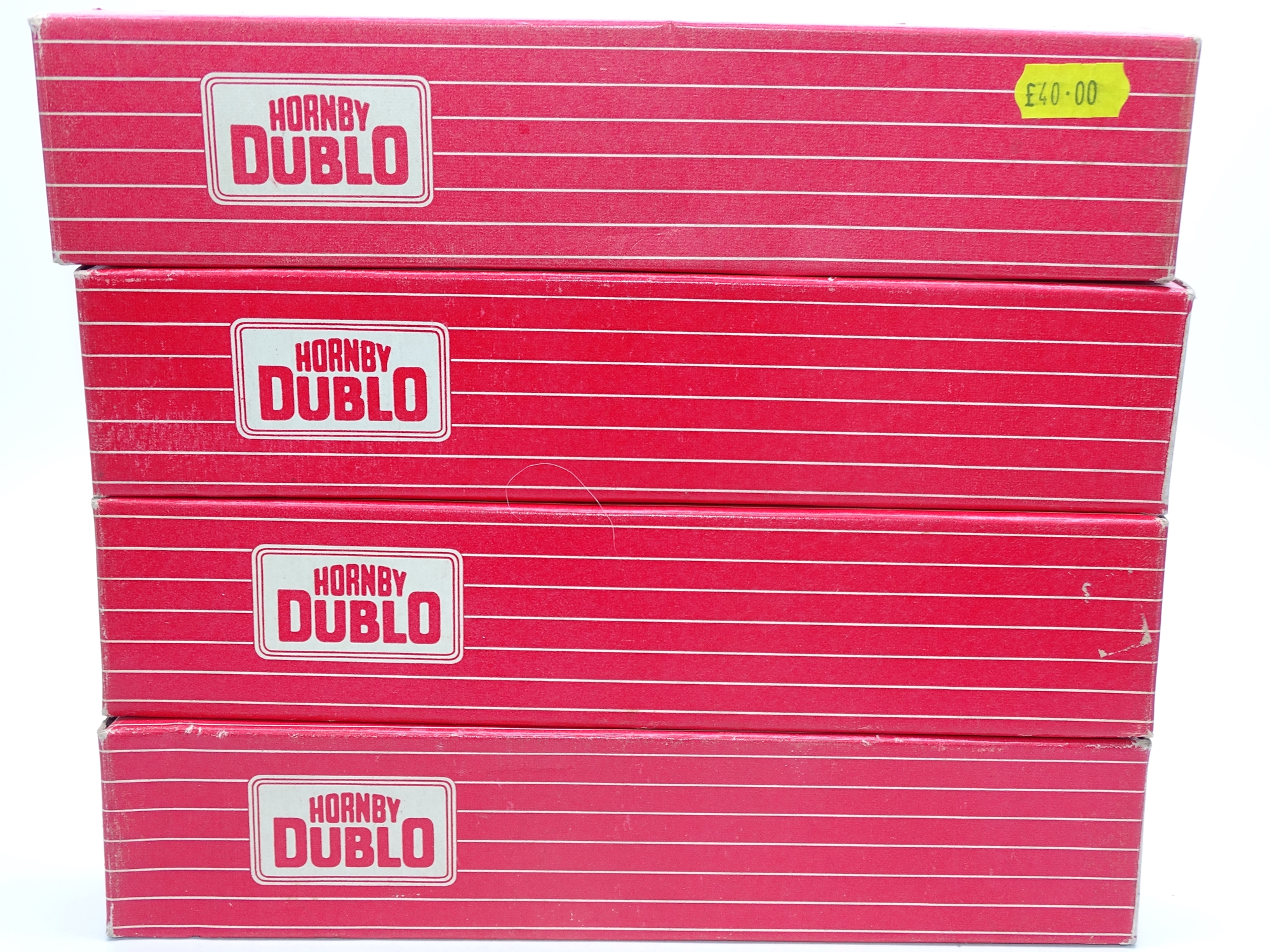 OO Gauge: A group of HORNBY DUBLO Super Detail Suburban coaches in BR livery, comprising 1x 4083 and