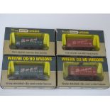 OO Gauge: A group of rarer WRENN wagons to include: 2 x W4313 and 2 x W4313P Gunpowder Vans - VG / E