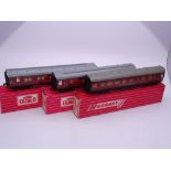OO Gauge: A trio of HORNBY DUBLO Super Detail coaches comprising a 4071 BR Restaurant Car, and 2x