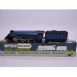 OO Gauge: A WRENN W2212 Class A4 steam locomotive in LNER blue "Sir Nigel Gresley". VG in a VG box