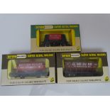 OO Gauge: A group of rarer WRENN wagons to include: 3 x Limited Edition Series Wagons - W5501, W5502