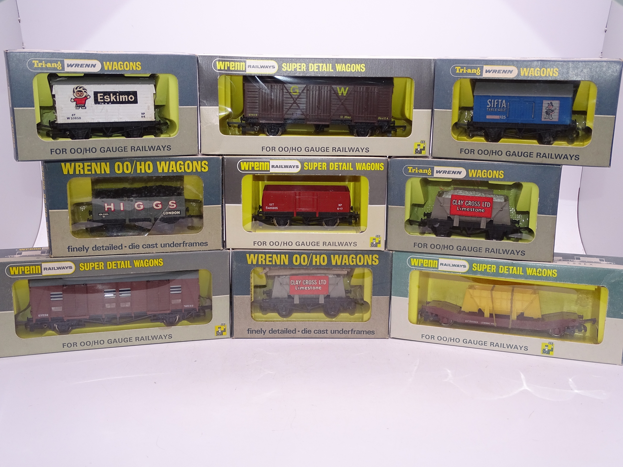 OO Gauge: A mixed group of WRENN wagons as lotted - VG in G/VG boxes (9)