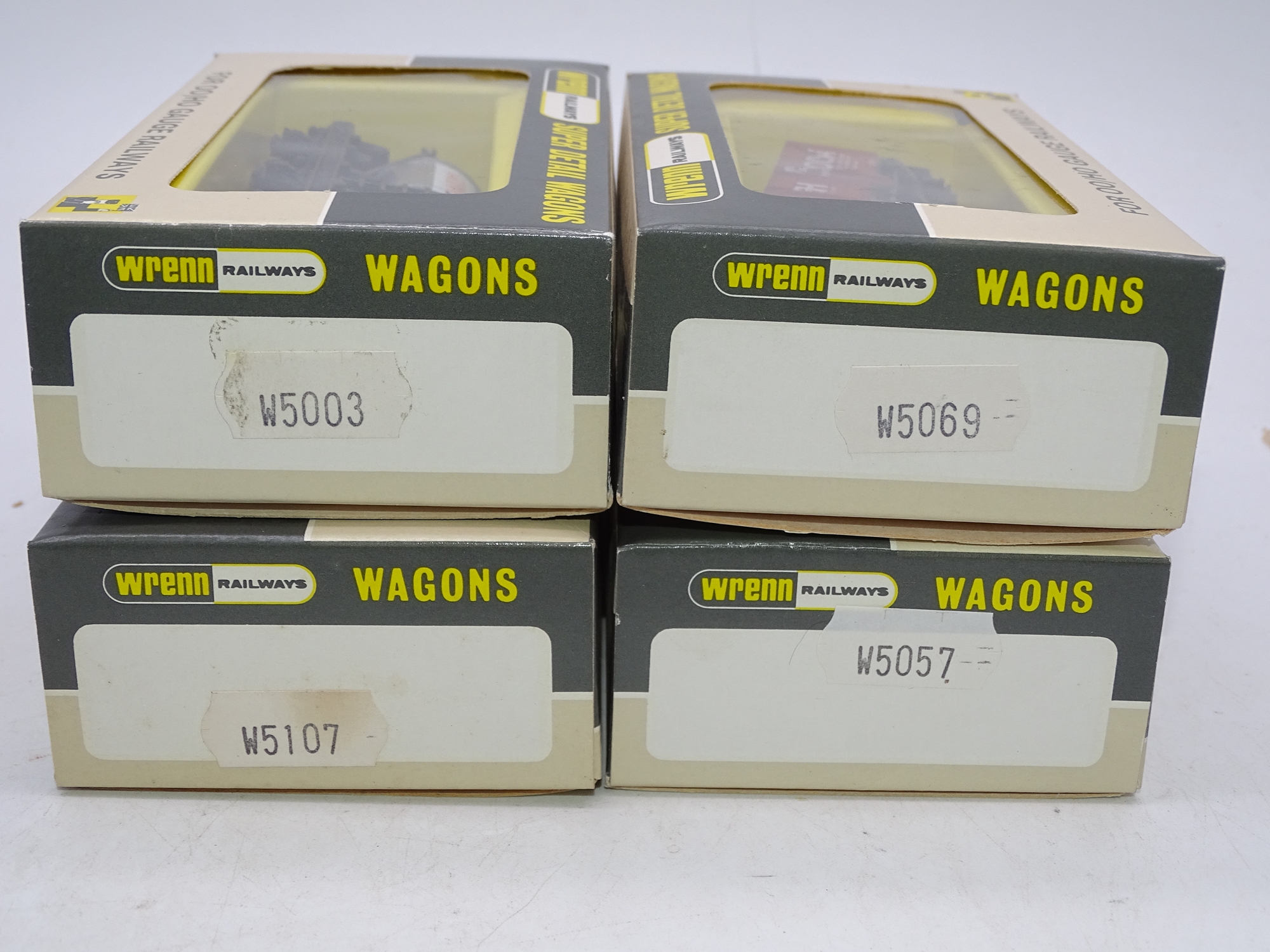 OO Gauge: A group of rare WRENN wagons from the closure period of Basildon, all with pre-Winsford " - Image 2 of 2